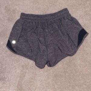 New Grey Size 4 Lululemon Hotty Hot Shorts